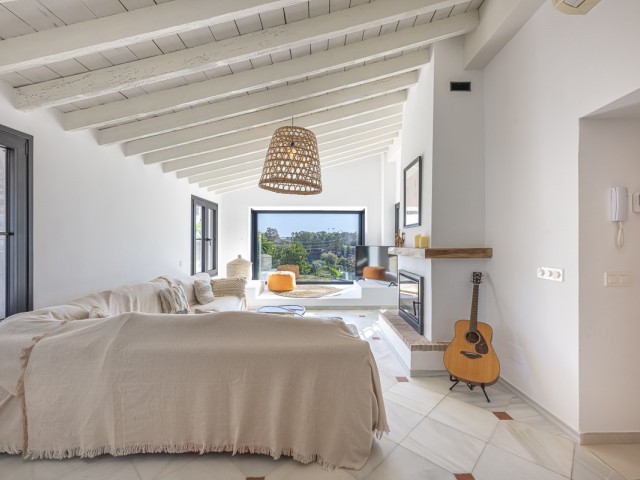 4 Bedrooms Villa in Guadalmina Alta