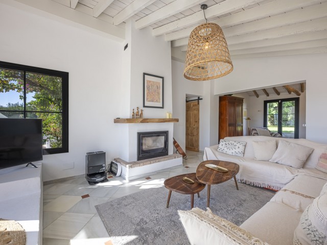 4 Bedrooms Villa in Guadalmina Alta