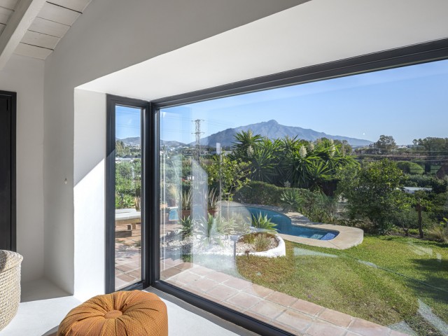 4 Bedrooms Villa in Guadalmina Alta