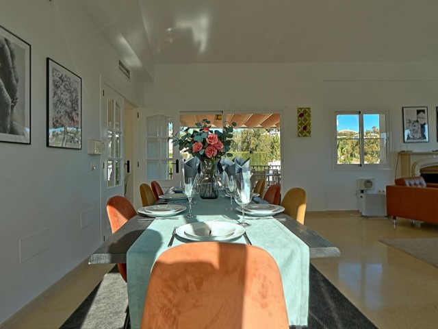 Villa avec 6 Chambres  à La Cala de Mijas