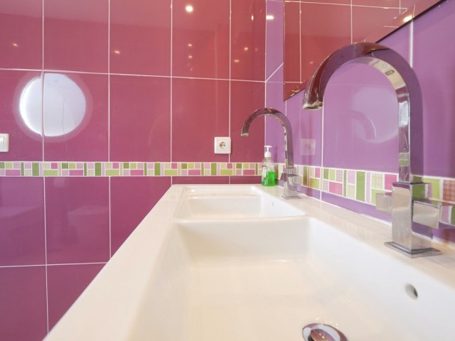 6 Bedrooms Villa in La Cala de Mijas