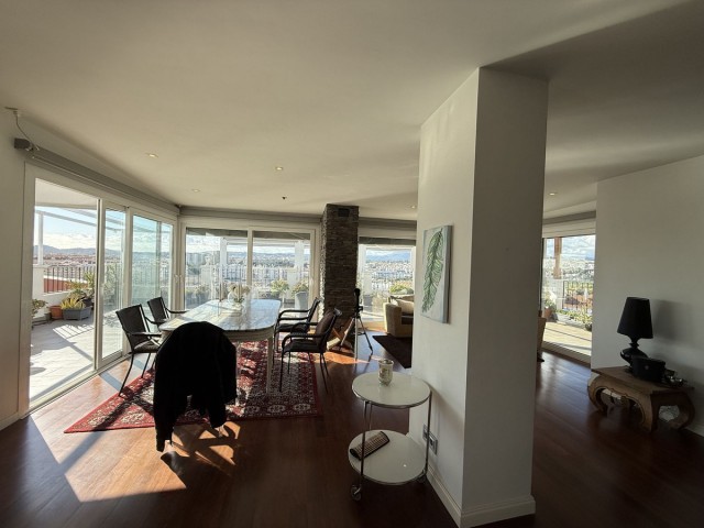 Penthouse in Los Boliches
