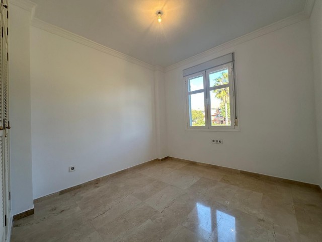 5 Bedrooms Townhouse in Marbella
