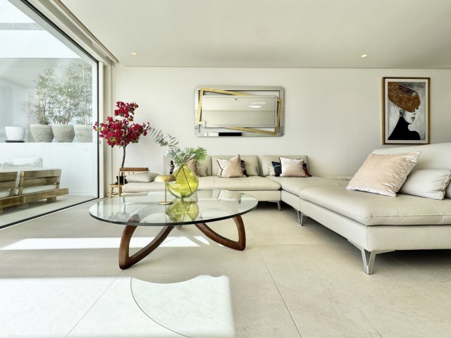 Appartement avec 3 Chambres  à Ojén