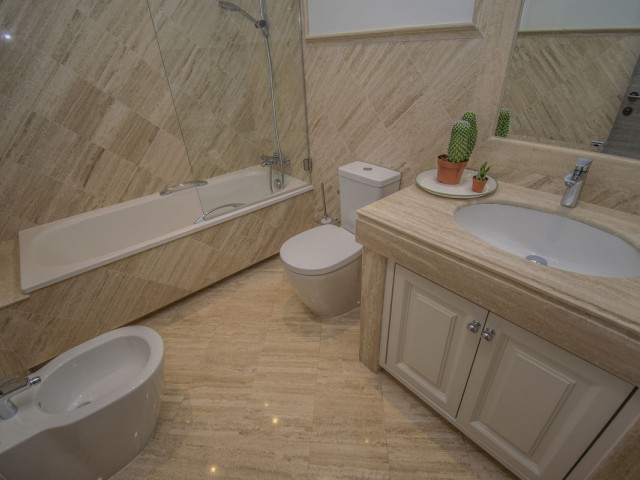 4 Bedrooms Apartment in Sierra Blanca