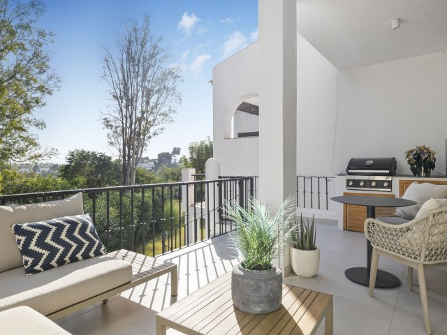 4 Bedrooms Townhouse in Marbella