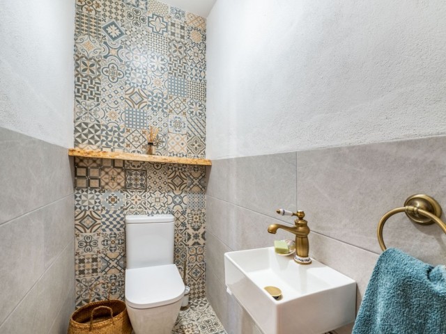 Villa con 4 Dormitorios  en Valtocado