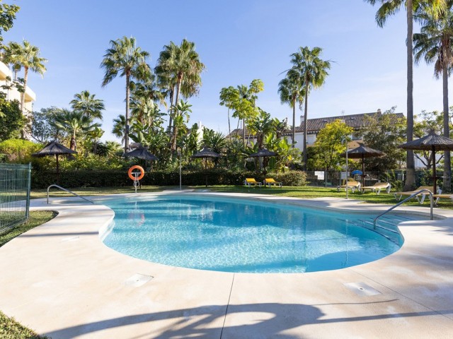 Takvåning, Bahía de Marbella, R4624858
