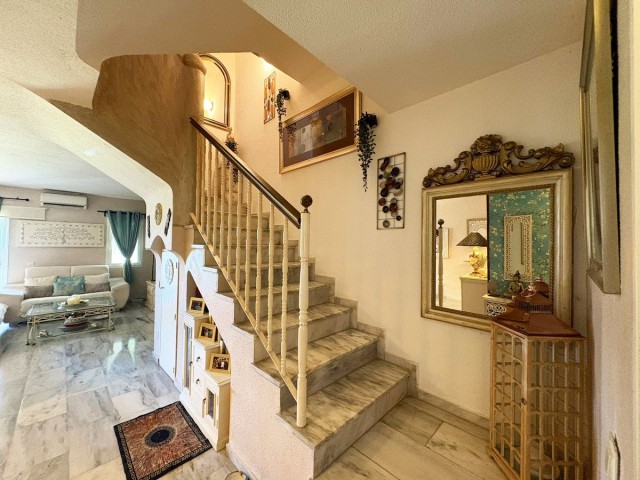 Villa con 3 Dormitorios  en Bel Air