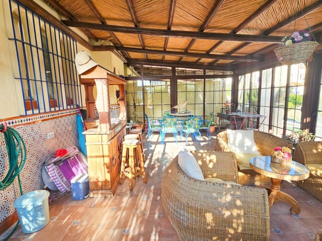 Maison mitoyenne avec 4 Chambres  à Casares Playa