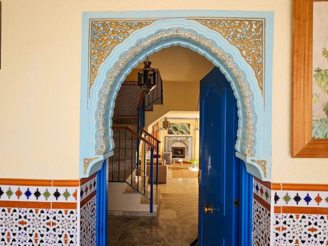 Maison mitoyenne avec 4 Chambres  à Casares Playa