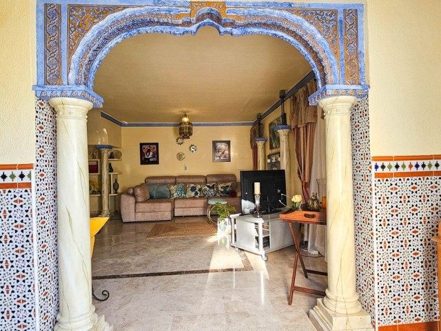 Maison mitoyenne avec 4 Chambres  à Casares Playa