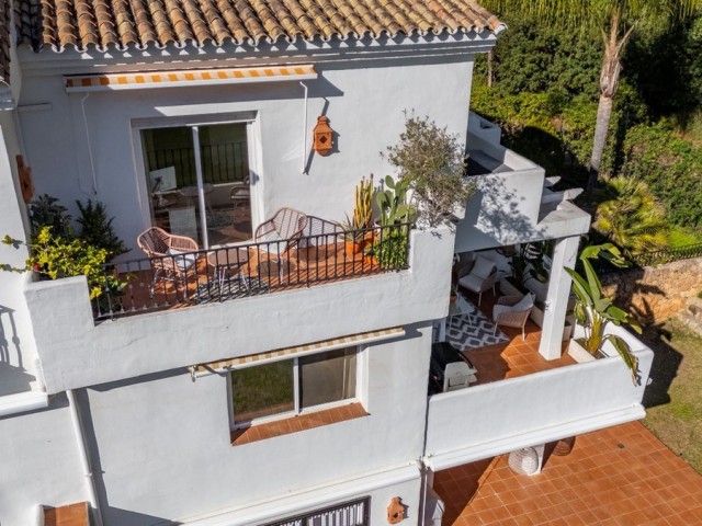 Apartamento con 3 Dormitorios  en La Quinta