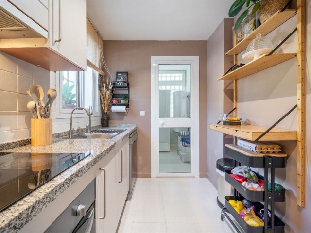 Apartamento con 3 Dormitorios  en La Quinta