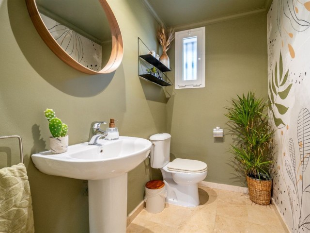 Apartamento con 3 Dormitorios  en La Quinta