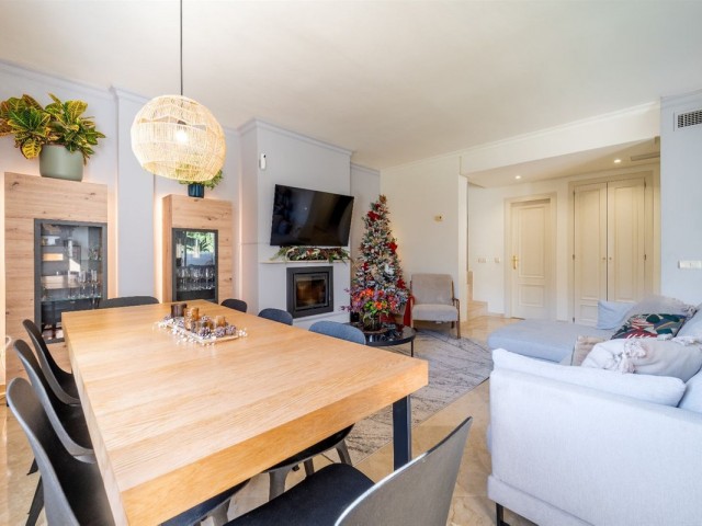 Lägenhet, La Quinta, R4915177