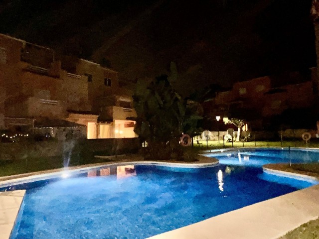 Apartamento con 3 Dormitorios  en Carib Playa