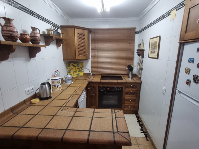 Villa con 3 Dormitorios  en San Luis de Sabinillas