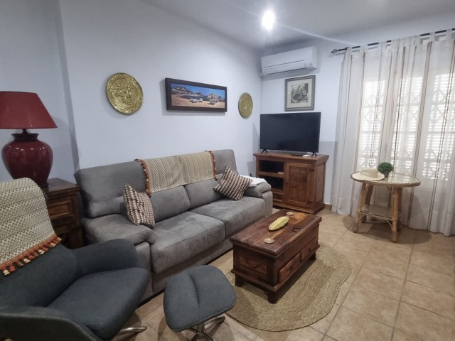 Villa con 3 Dormitorios  en San Luis de Sabinillas