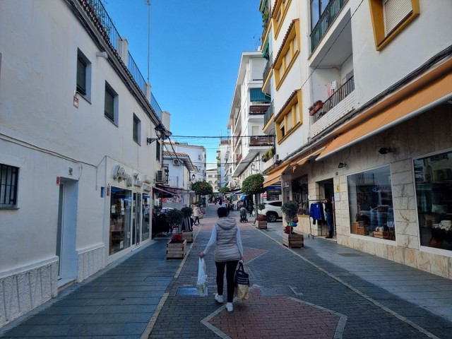 Commercial in San Pedro de Alcántara