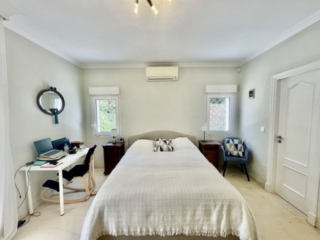 Villa avec 5 Chambres  à Sotogrande