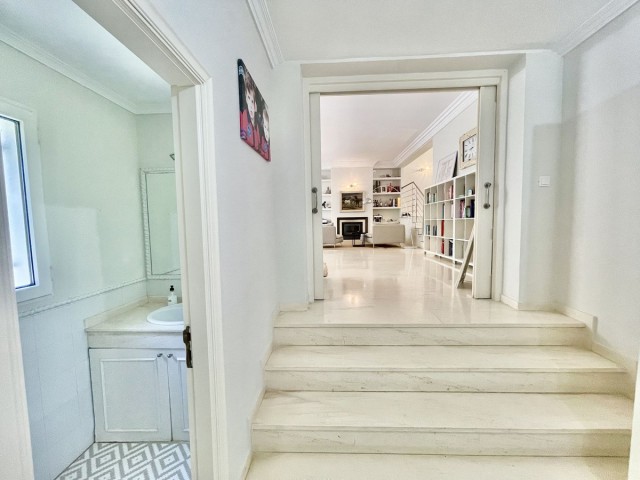 5 Bedrooms Villa in Sotogrande