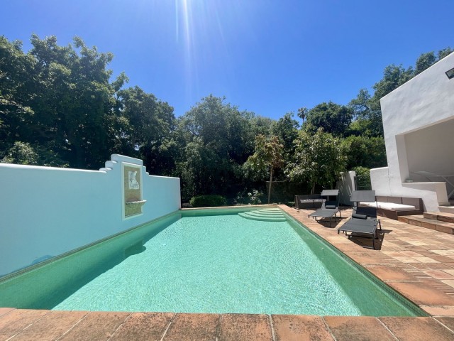 5 Soveroms Villa i Sotogrande