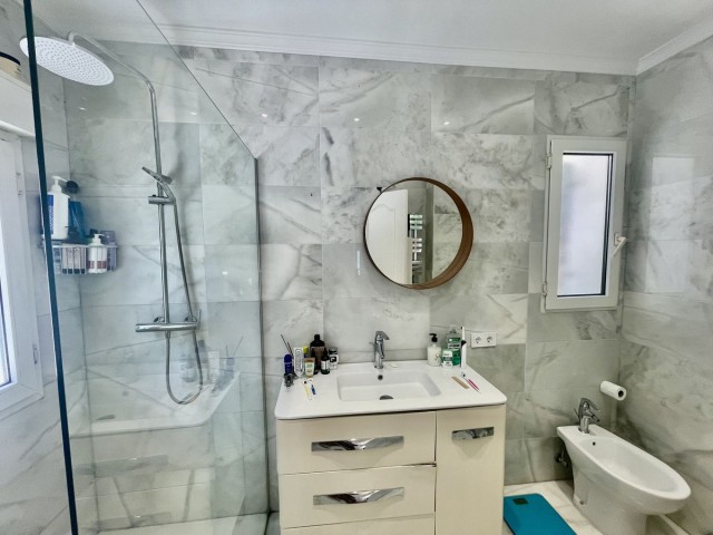 5 Soveroms Villa i Sotogrande