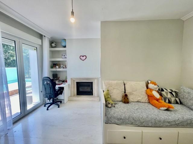 5 Soveroms Villa i Sotogrande