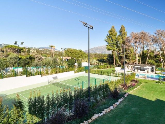 6 Bedrooms Villa in San Pedro de Alcántara