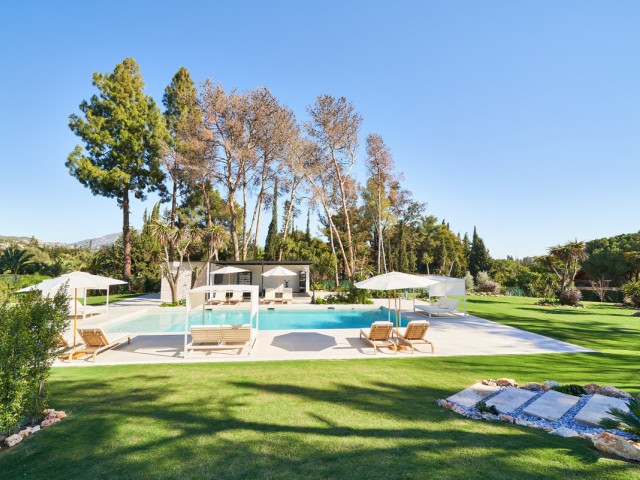 6 Bedrooms Villa in San Pedro de Alcántara