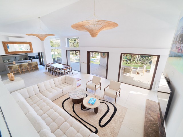 6 Bedrooms Villa in San Pedro de Alcántara
