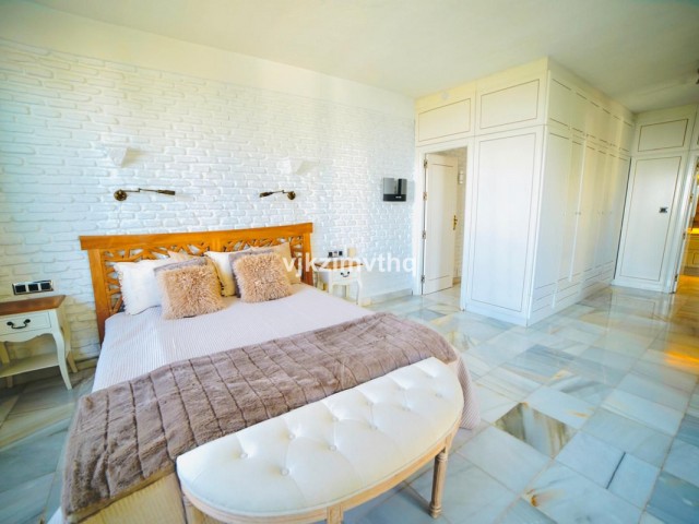 6 Bedrooms Villa in Benalmadena Pueblo