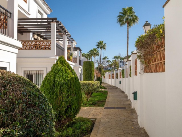 4 Slaapkamer Rijtjeshuis in Alhaurín de la Torre