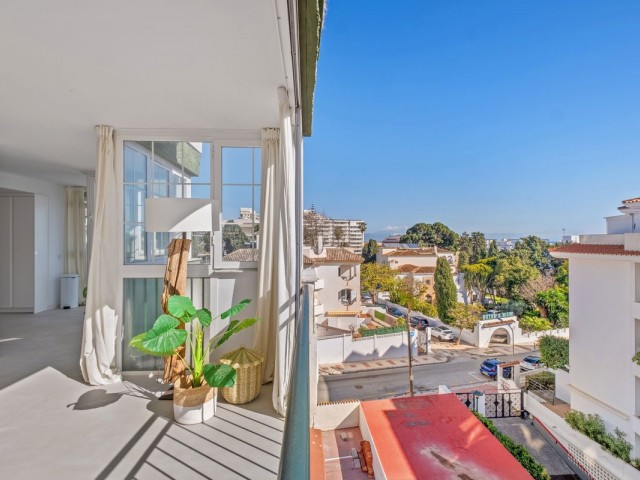 Appartement avec 3 Chambres  à La Carihuela