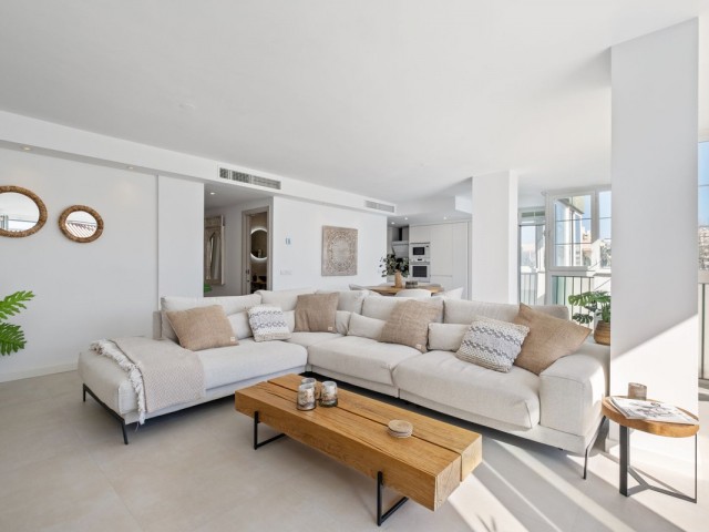 Appartement avec 3 Chambres  à La Carihuela