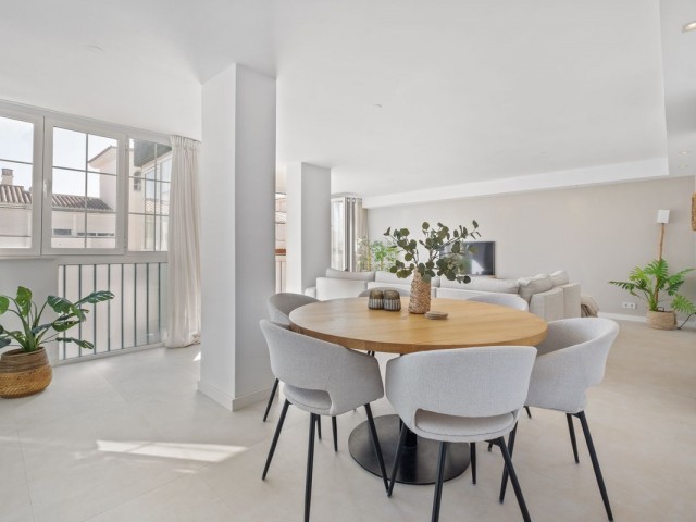 Appartement avec 3 Chambres  à La Carihuela
