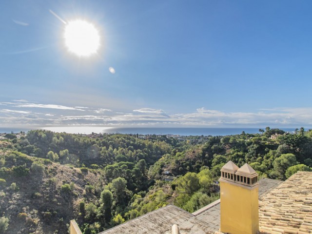 Penthouse in Sierra Blanca