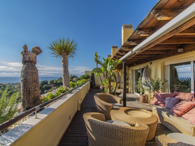 Penthouse in Sierra Blanca