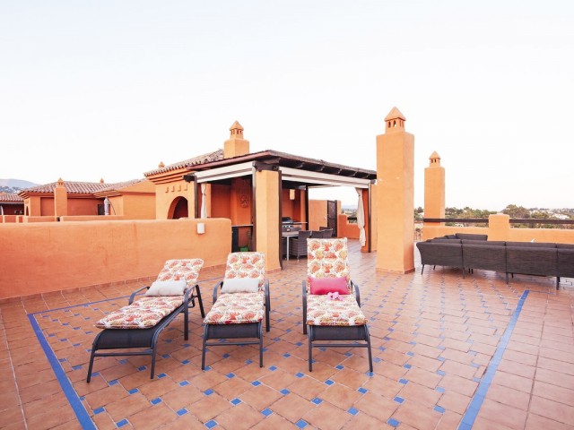 Penthouse avec 3 Chambres  à Atalaya