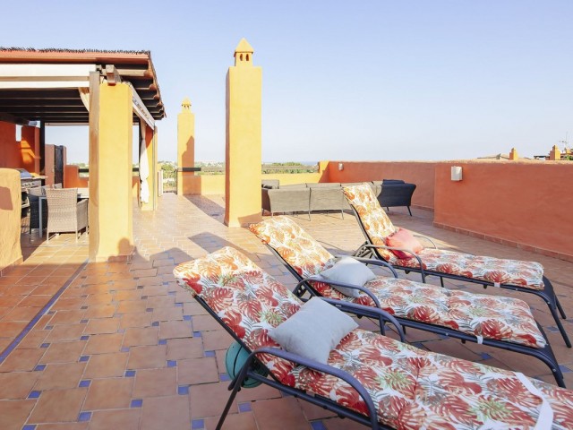 Penthouse avec 3 Chambres  à Atalaya