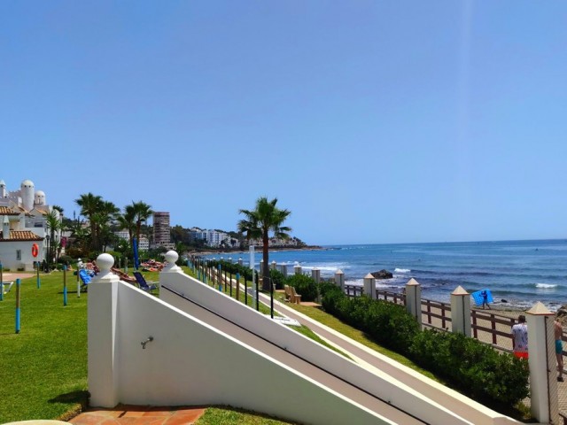 Penthouse in Calahonda