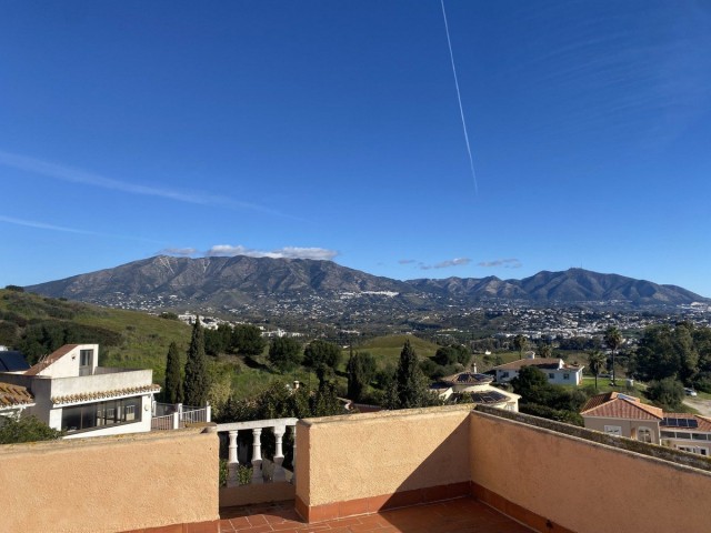 Villa avec 6 Chambres  à Mijas Costa