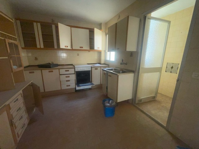 Apartment, Estepona, R4955572