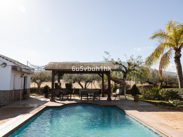 Maison mitoyenne avec 5 Chambres  à Alhaurín el Grande