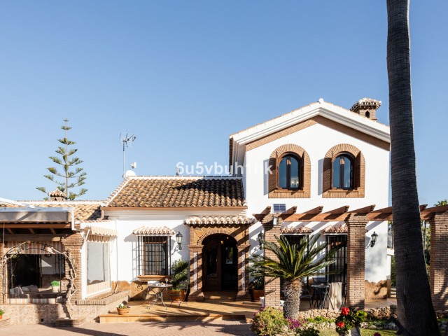 Maison mitoyenne avec 5 Chambres  à Alhaurín el Grande