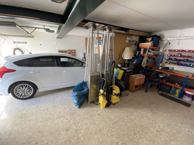 5 Bedrooms Villa in Torremolinos