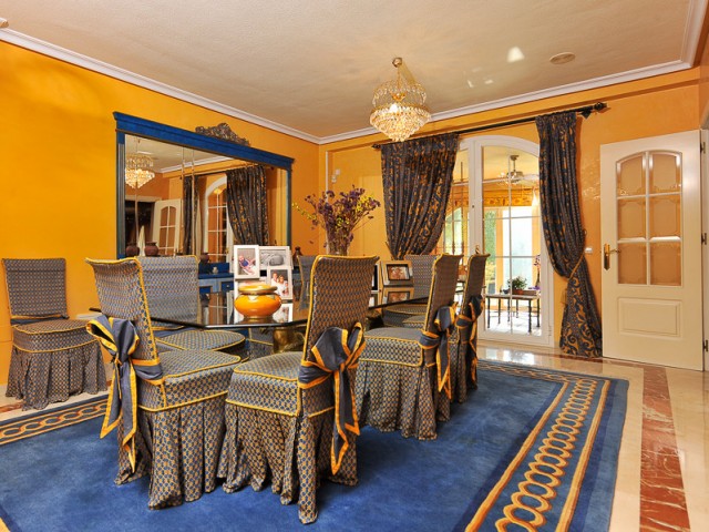 Villa avec 4 Chambres  à Benalmadena