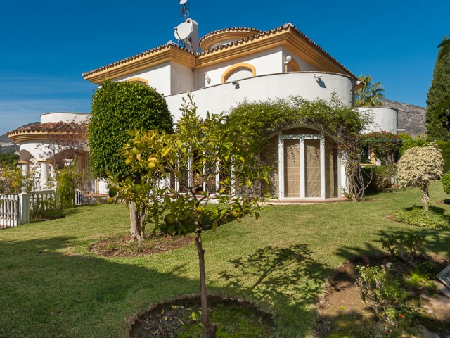 Villa avec 4 Chambres  à Benalmadena
