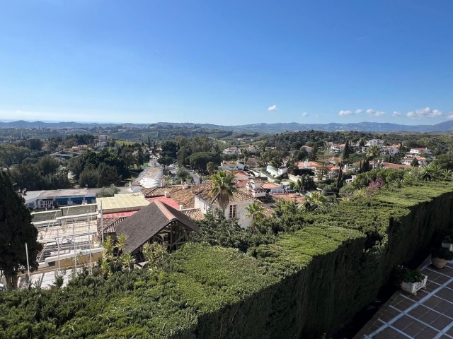 6 Bedrooms Villa in Mijas